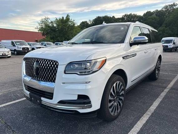 LINCOLN NAVIGATOR L 2024 5LMJJ3TGXREL10757 image